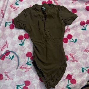 Skims XXS fits everybody bodysuit in cocoa 🤎😍